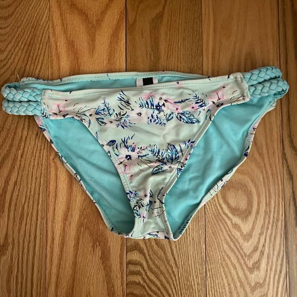 Teal Hawaiian floral bikini bottom - Picture 1 of 4